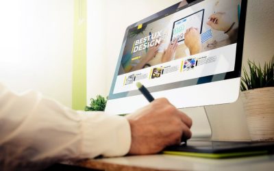 ¿Cómo arrastrar y soltar elementos en mi sitio web para crearlo en minutos?