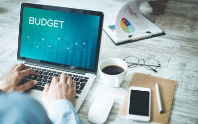 ¿Es necesario tener un presupuesto para invertir en herramientas y recursos como afiliado?