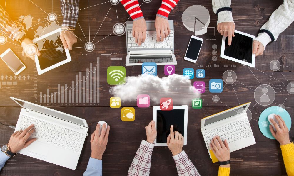 ¿Cómo pueden las redes sociales potenciar la venta de cursos en línea?