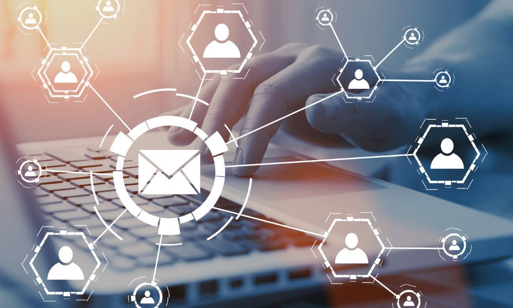 ¿Cómo crear una estrategia de email marketing personalizada?