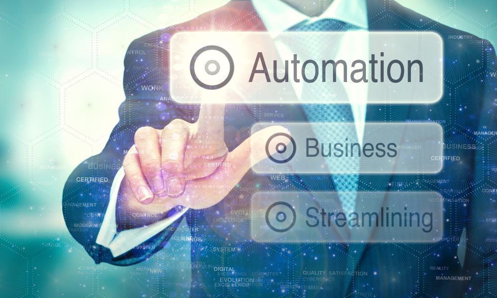 ¿Qué herramientas recomiendas para automatizar mis campañas de email marketing?
